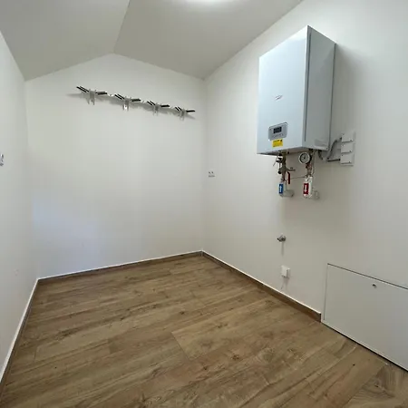 13ka Duplex With Terrace By Interhome Apartamento