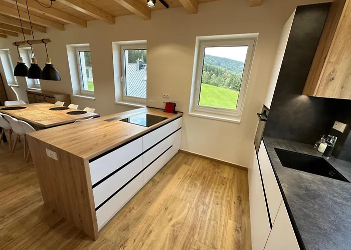 13ka Duplex With Terrace By Interhome 아파트 Smržovka